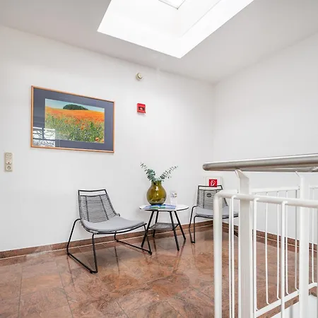 Apartment Hildegard 5 *